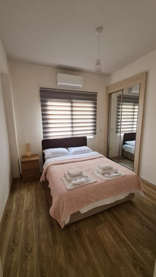 Oytam Apt Nicosia Exteriör bild