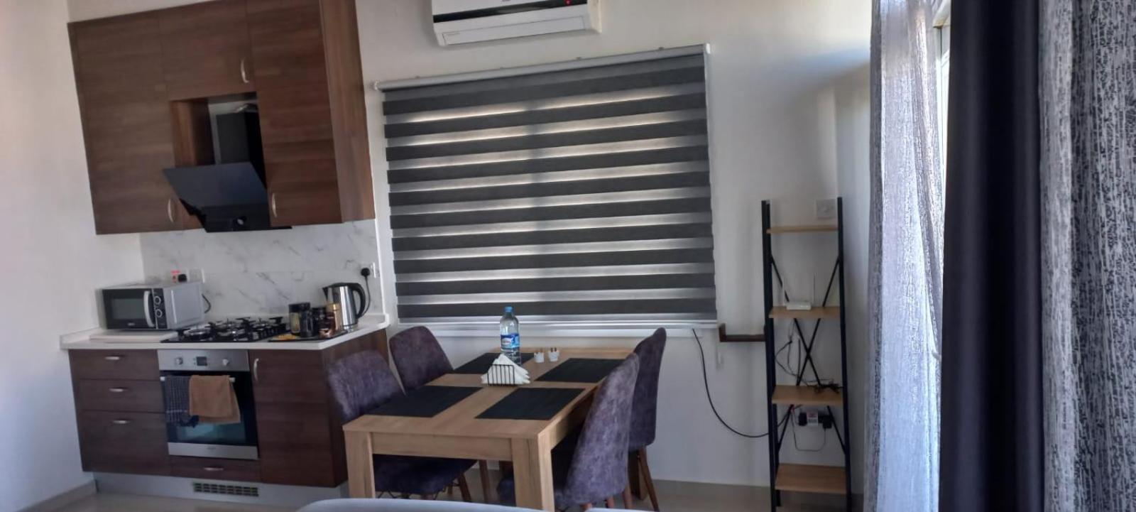 Oytam Apt Nicosia Exteriör bild